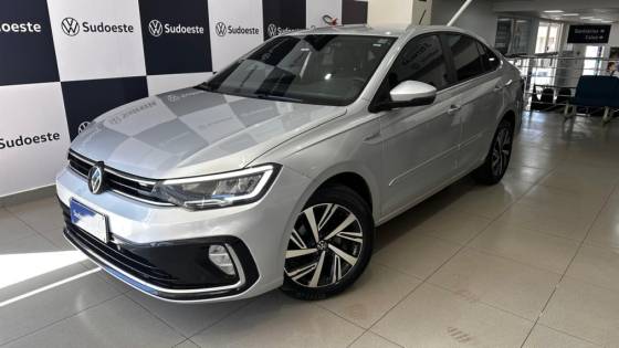 VOLKSWAGEN VIRTUS 1.0 200 TSI HIGHLINE AUTOMÁTICO